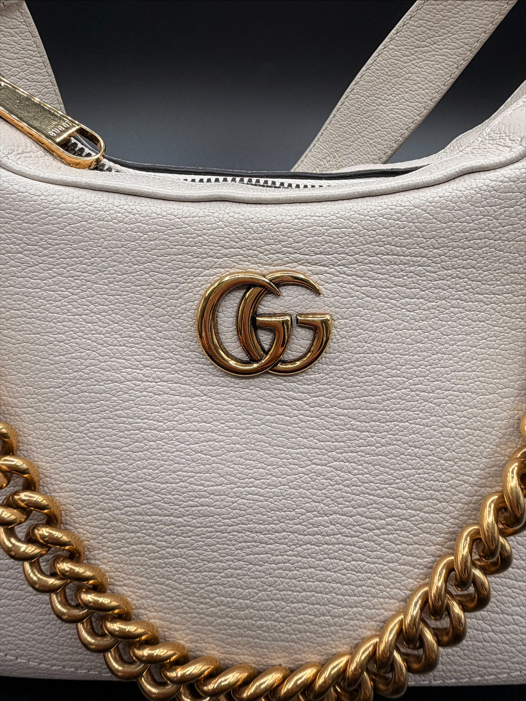 Gucci Aphrodite Shoulder Bag – Ivory Leather with Chain Strap