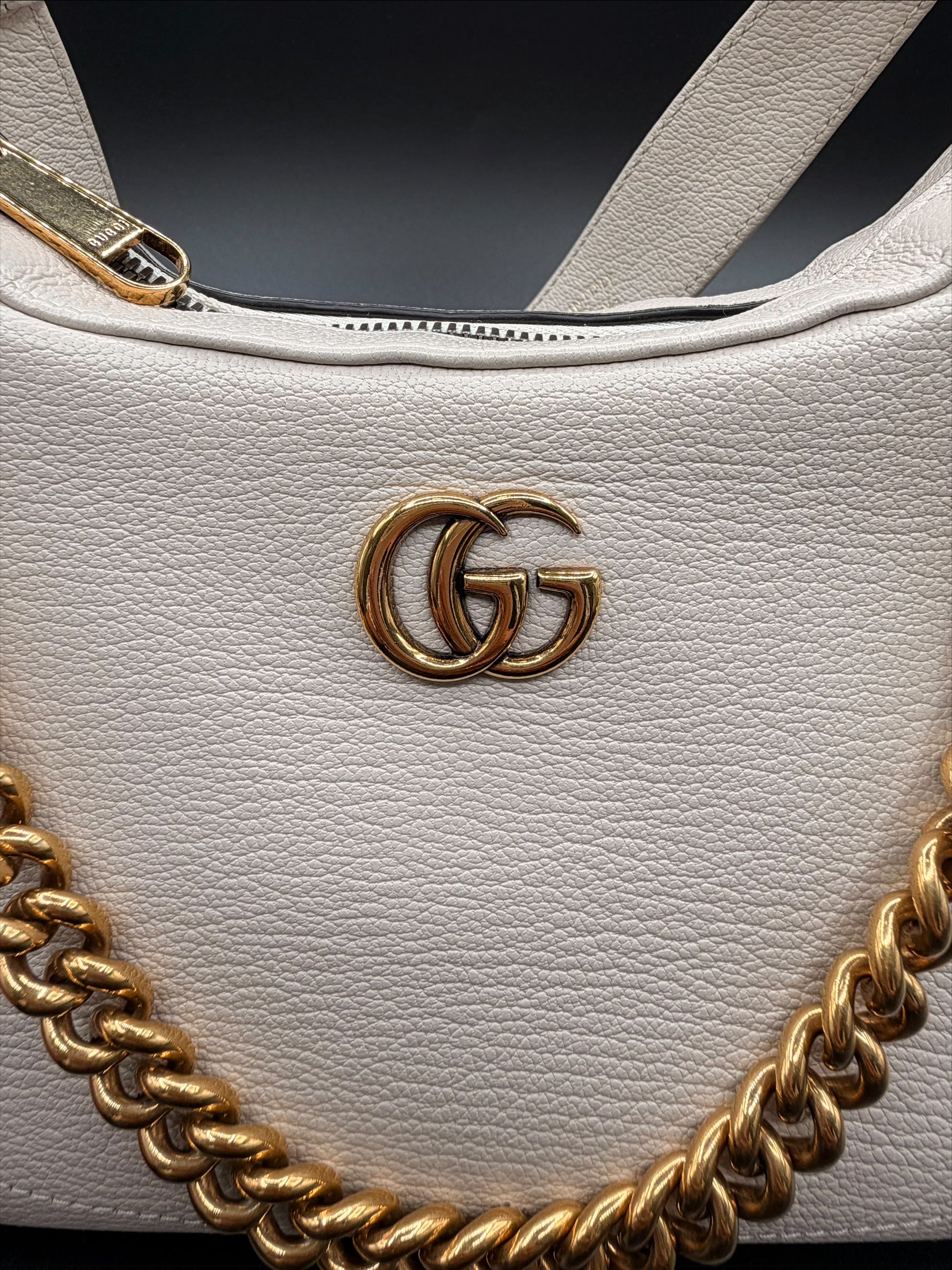Gucci Aphrodite Shoulder Bag – Ivory Leather with Chain Strap