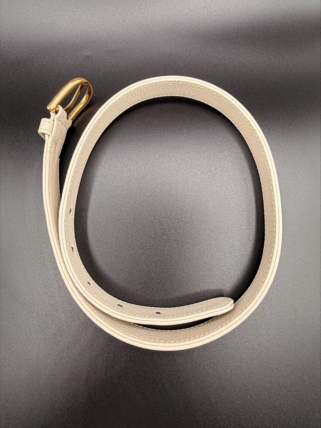 Gucci Aphrodite Shoulder Bag – Ivory Leather with Chain Strap